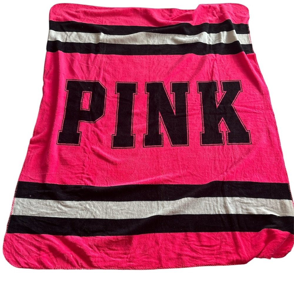 Victoria’s Secret Pink Plush Throw Blanket